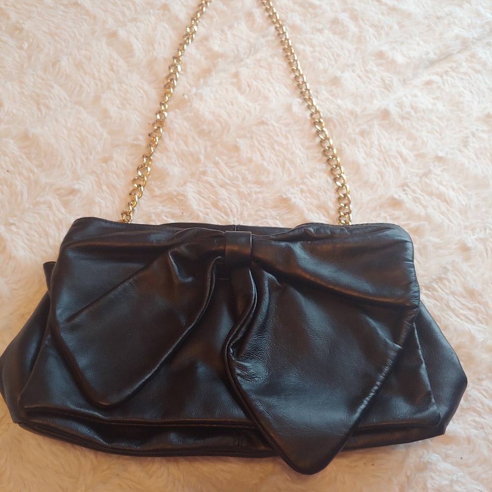 Black Leather Chi 7 bow bag